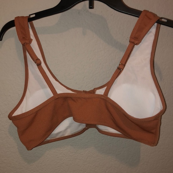 NWOT Ribbed Bikini Set - Picture 3 of 7